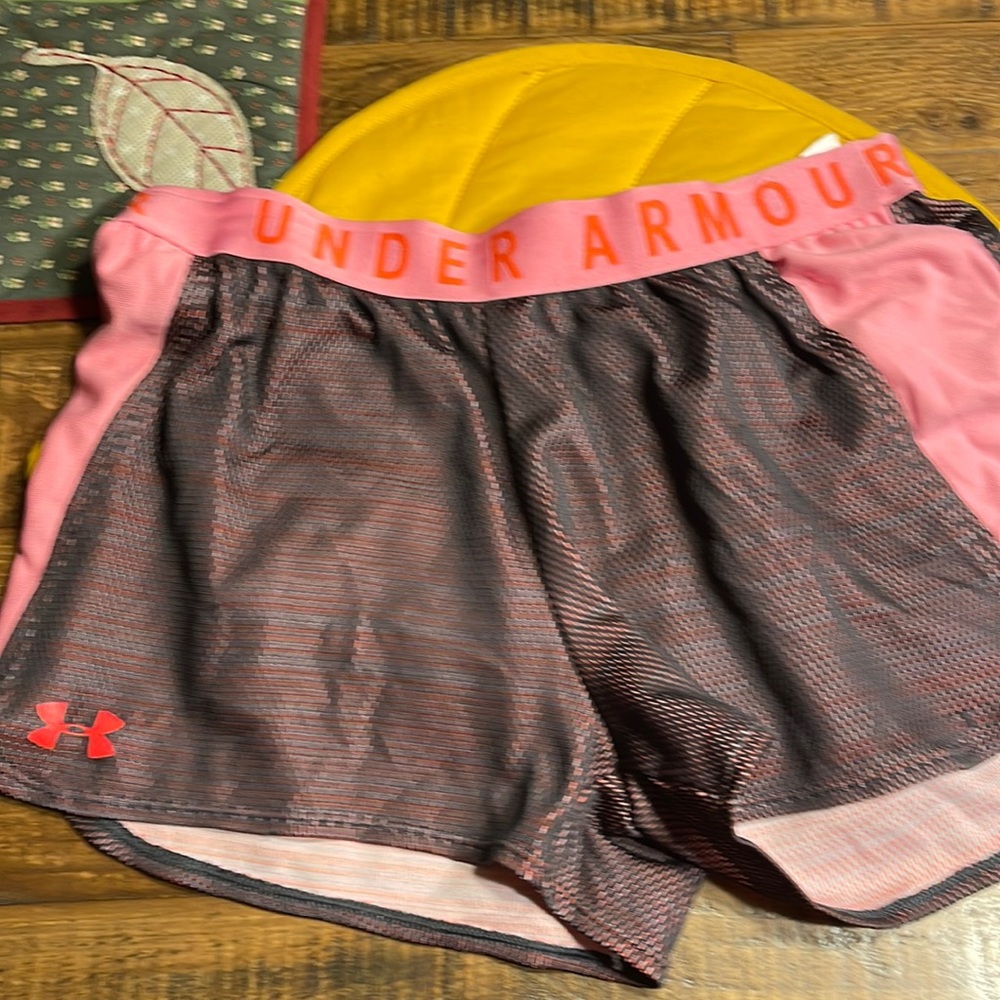 Under Armor shorts